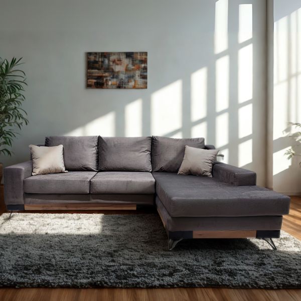 Аголна гарнитура Константин