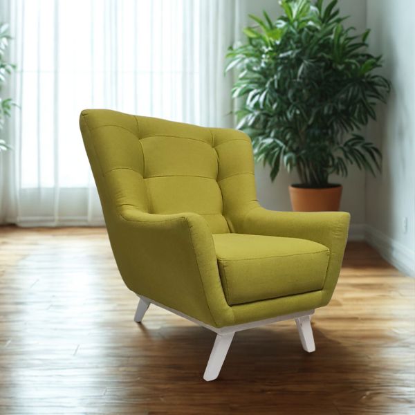 Фотеља Ројал во дневна соба